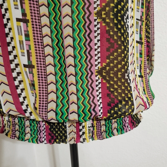 Style & Co.•Semi sheer-3/4 sleeves-elasticized•Lrg. - Picture 6 of 7